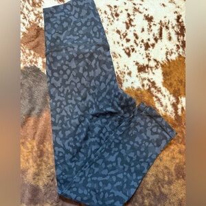 Small Belle & Bell workout leggings - leopard print